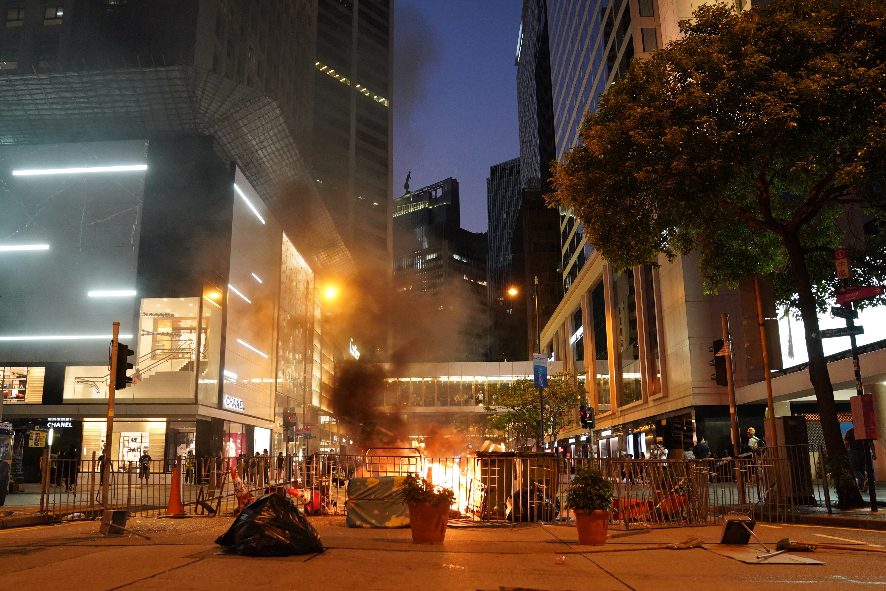 Hong Kong - proteste - fuoco