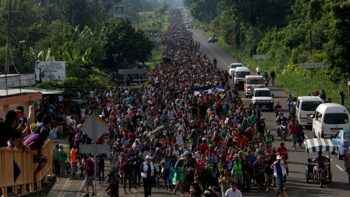 211202 Settimanale - migranti - carovana - America latina